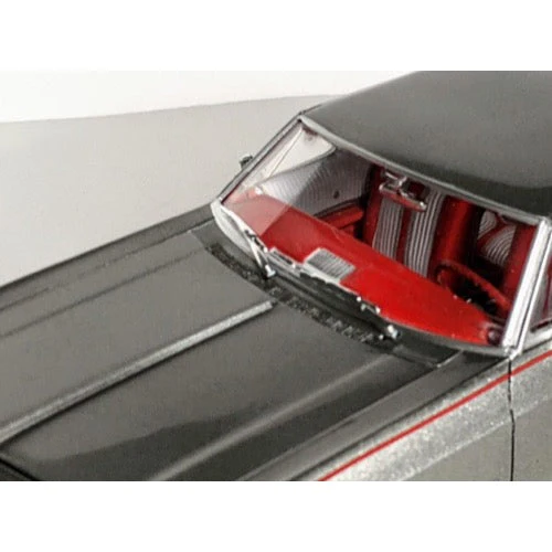 Revell 14190 1/25 65 Chevy Impala - Image 4