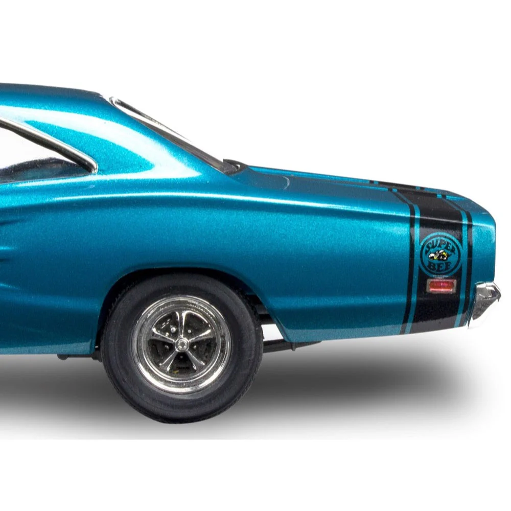 Revell 14505 1/25 1969 Dodge Super Bee - Image 7