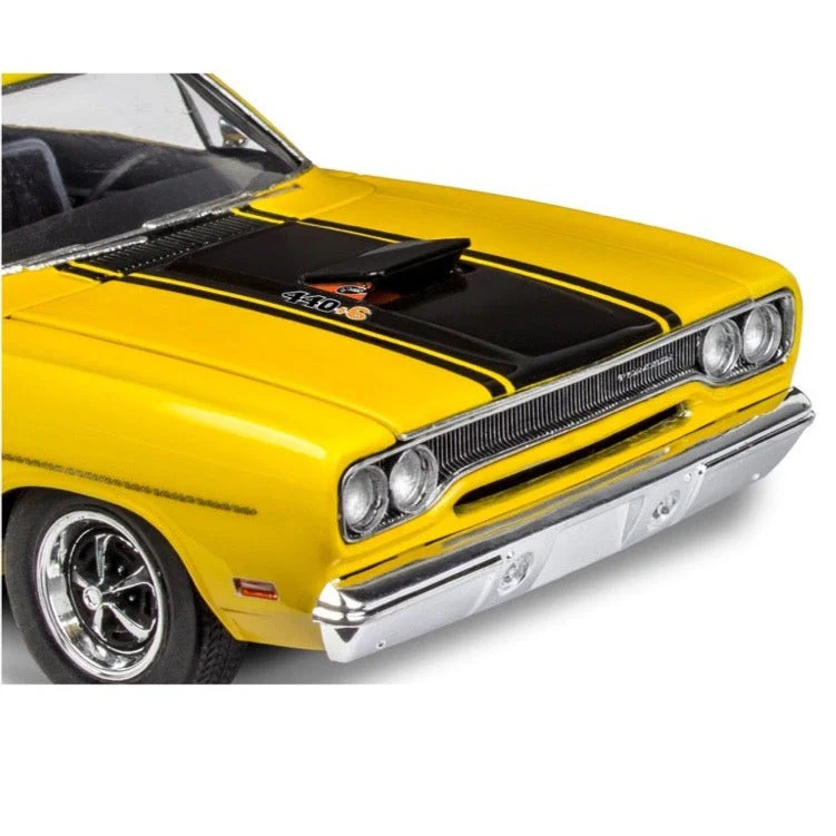 Revell 14531 1/24 1970 Plymouth Roadrunner - Image 5