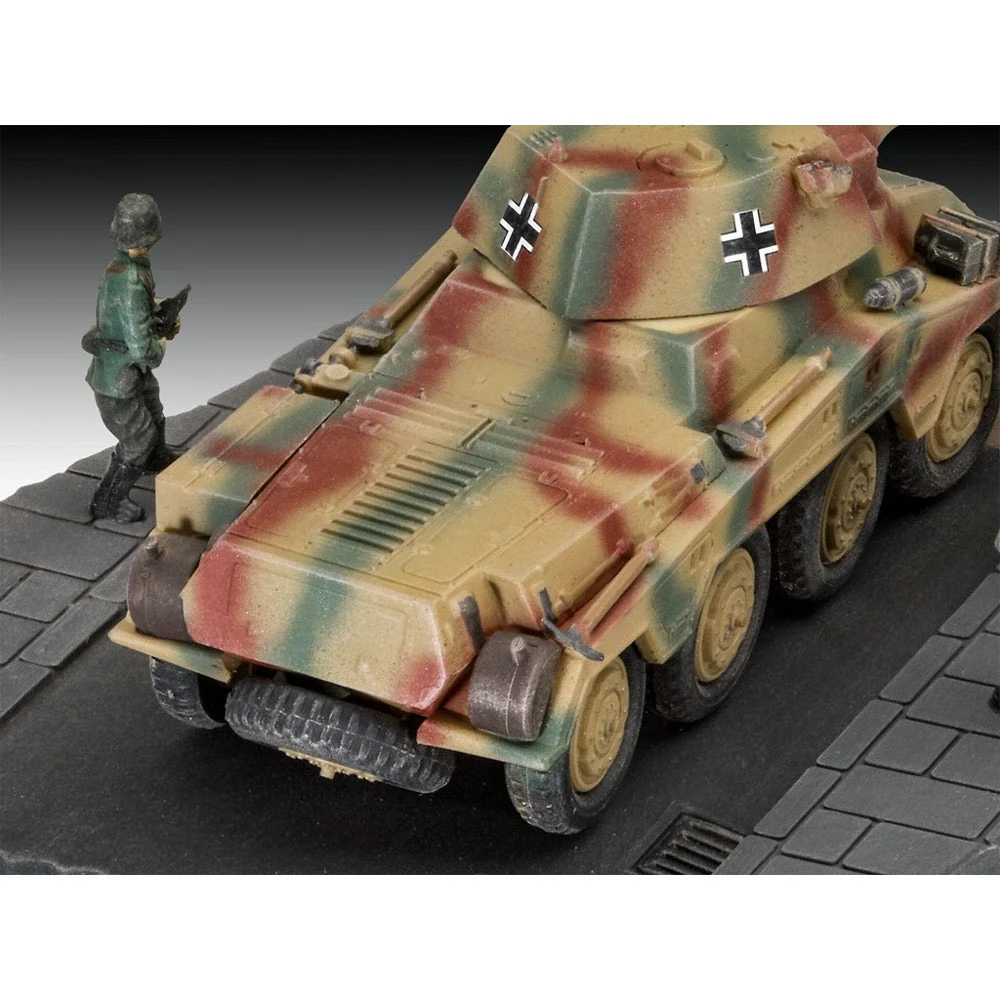 Revell 63288 1/76 Sd. Kfz. 234/2 Puma Model Kit Set - Image 6