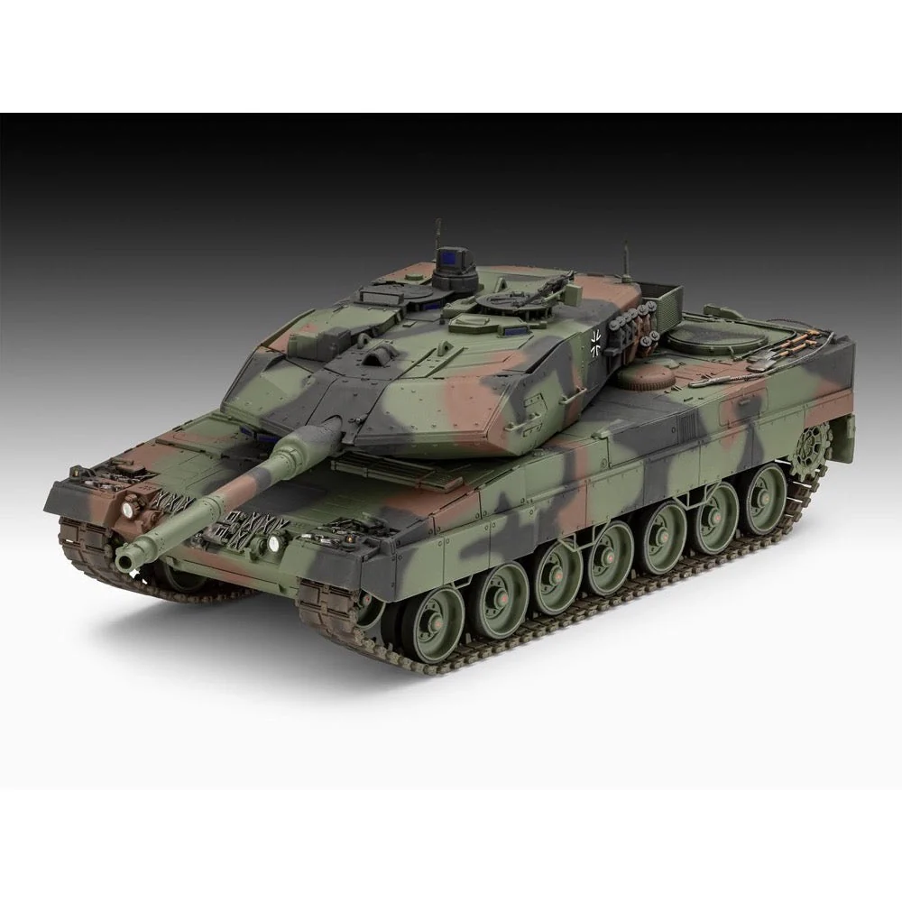 Revell 63342 1/35 Leopard 2 A6M+ Model Kit Set - Image 2