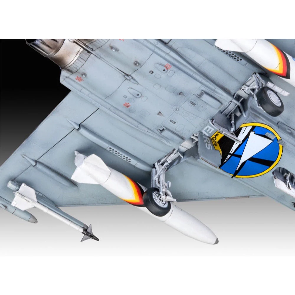 Revell 63818 1/72 Eurofighter Typhoon Bavarian Tiger 2021 Starter Set - Image 7