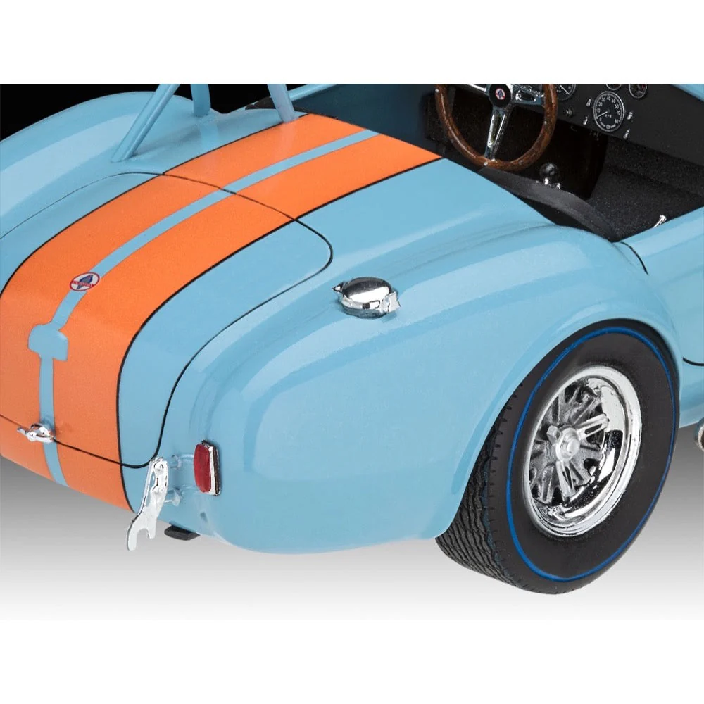 Revell 67708 1/24 65 Shelby Cobra 427 Starter Set - Image 3