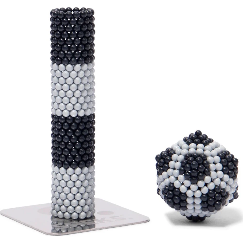 Speks Element Magnetic Fidget Toy Lunar - Image 2