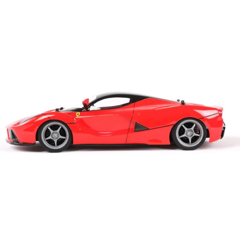 Tamiya 58582 1/10 LaFerrari TT-02 RC car kit - Image 10