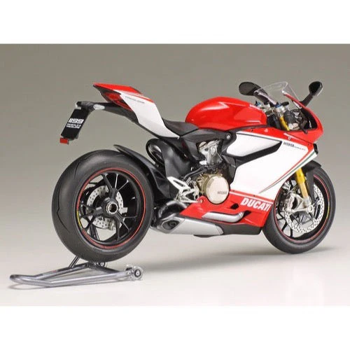 Tamiya 14132 1/12 Ducati 1199 Panigale S Tricolore - Image 3