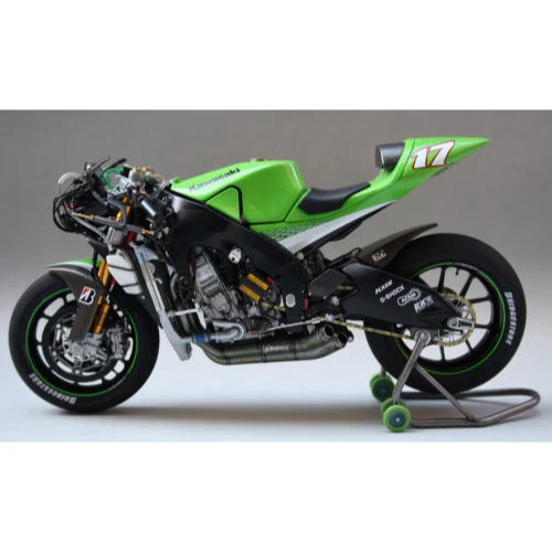Tamiya 14109 1/12 Kawasaki Ninja ZX-RR - Image 11