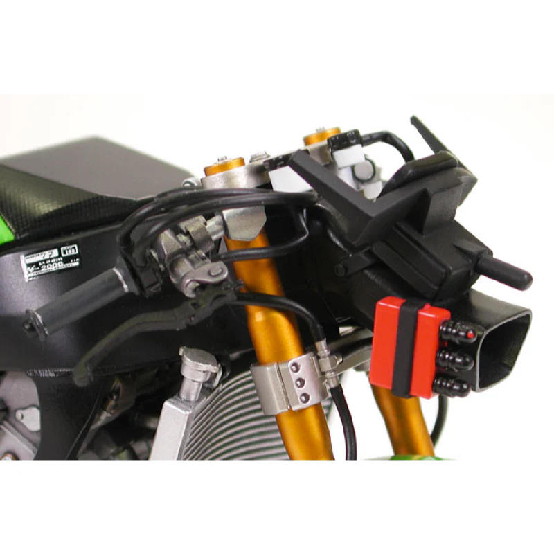 Tamiya 14109 1/12 Kawasaki Ninja ZX-RR - Image 7