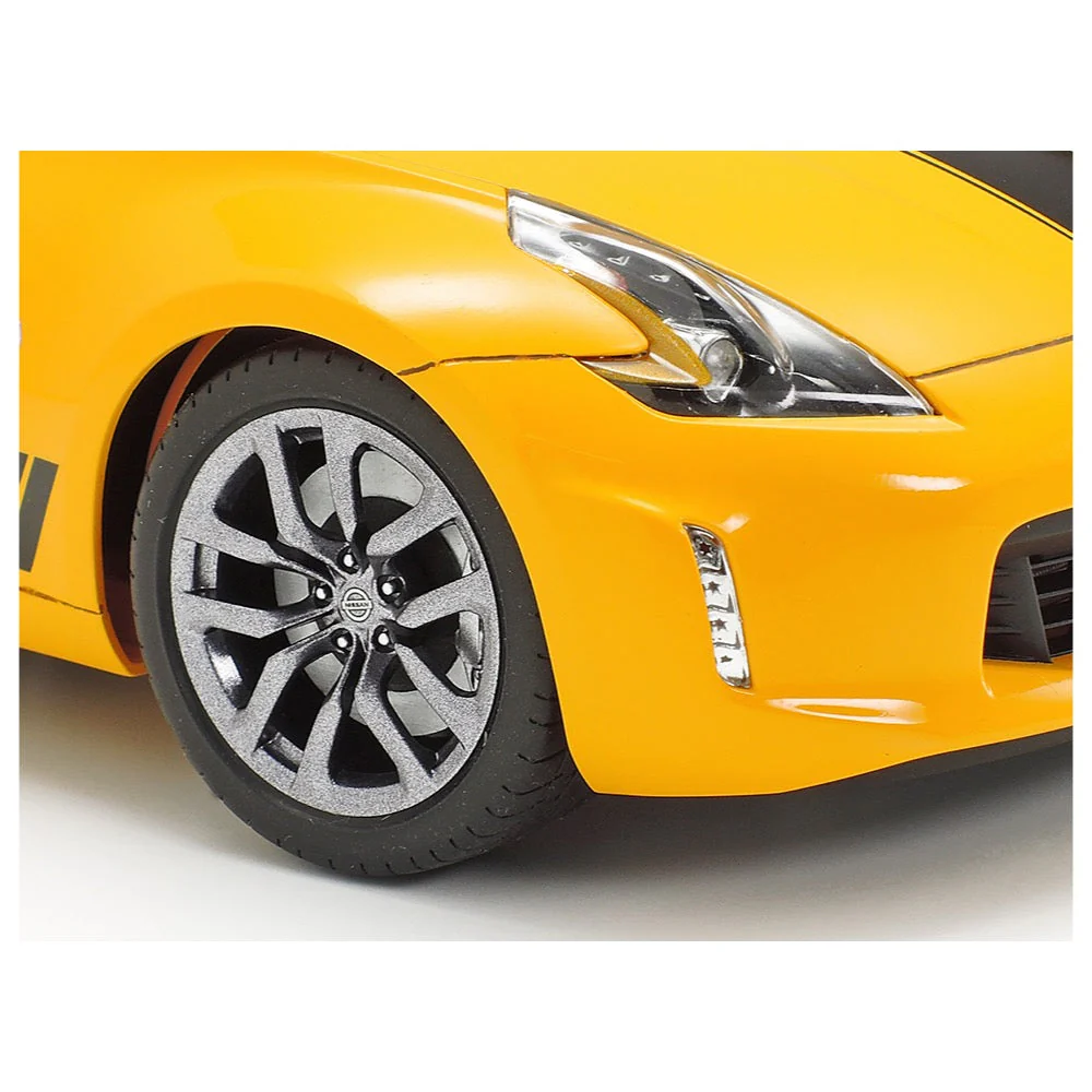 Tamiya 24348 1/24 Nissan Fairlady Z Heritage Edition - Image 3