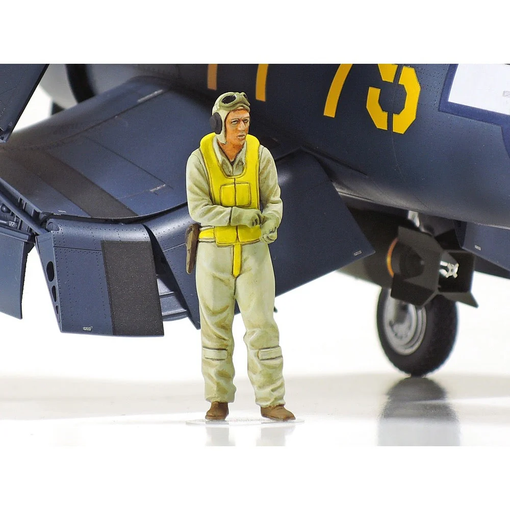 Tamiya 60327 1/32 F4U-1D Corsair - Image 19
