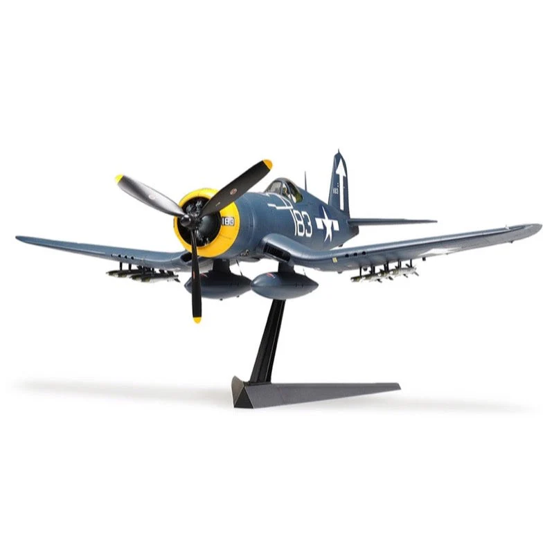 Tamiya 60327 1/32 F4U-1D Corsair - Image 2