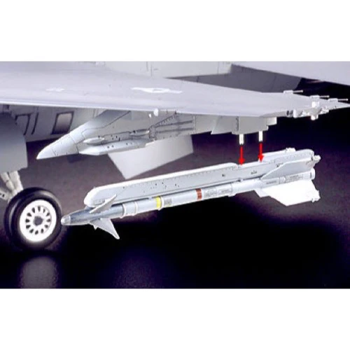 Tamiya 60315 1/32 LM F16CJ Block 50 Fighting Falcon - Image 10