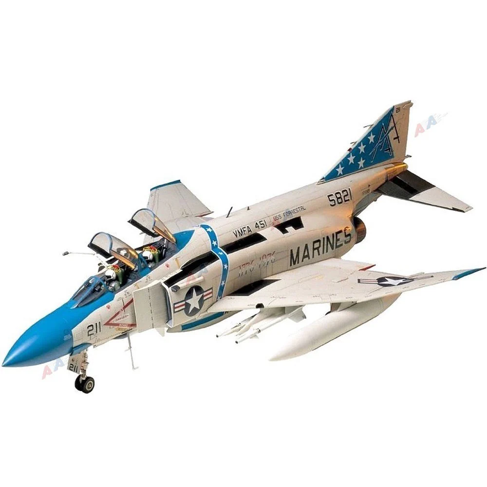 Tamiya 60306 1/32 McDonnell Douglas F-4J Phantom II - Image 2