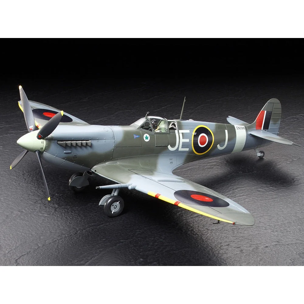 Tamiya 60319 1/32 Supermarine Spitfire Mk.IXc - Image 2