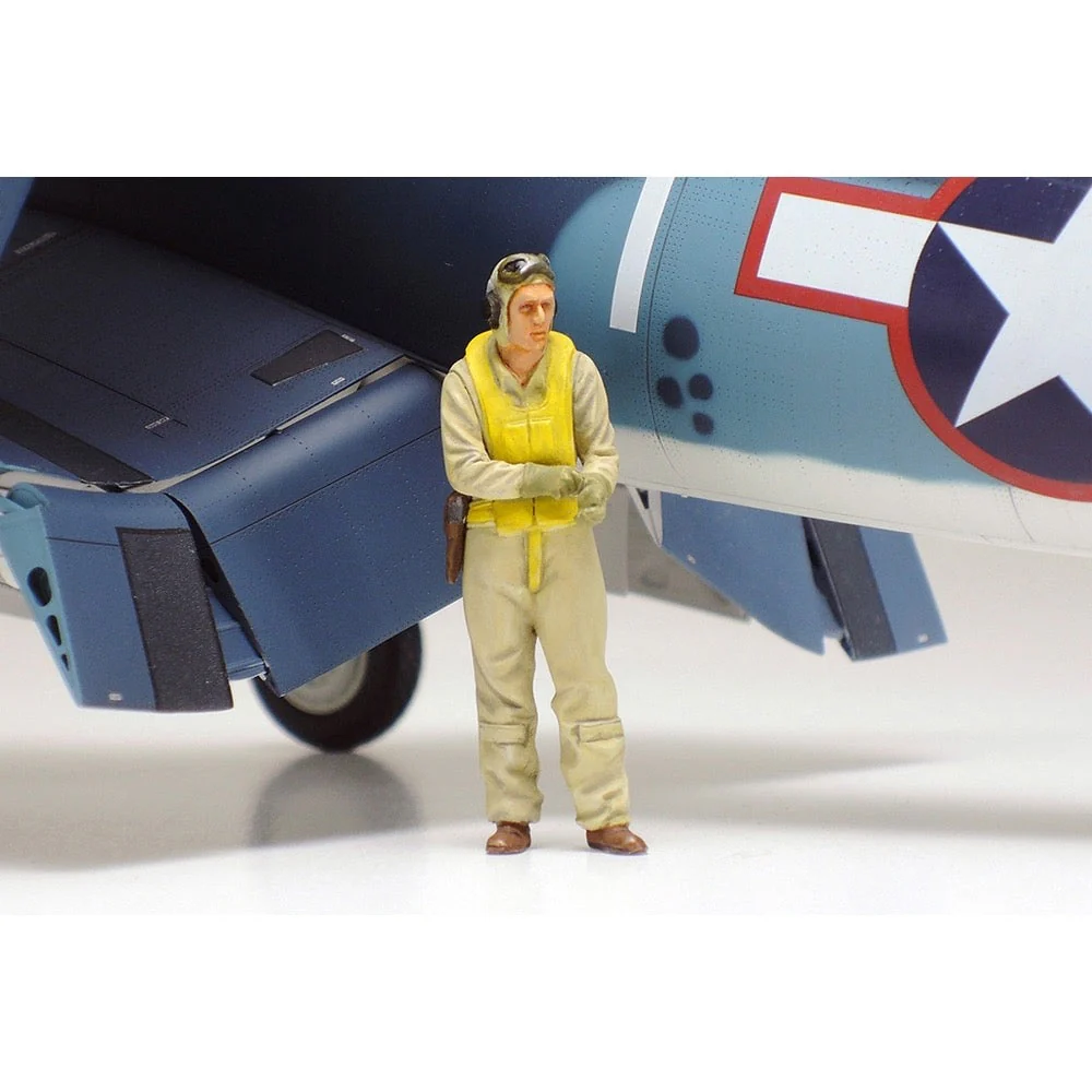 Tamiya 60325 1/32 Vought F4U-1A Corsair - Image 11