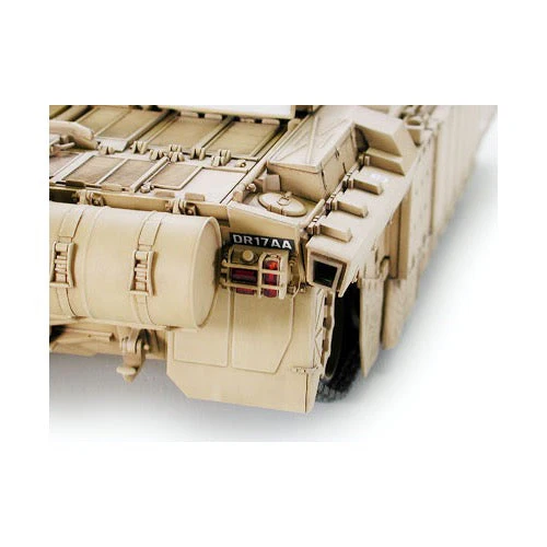 Tamiya 35274 1/35 British MBT Challenger II Desert - Image 7