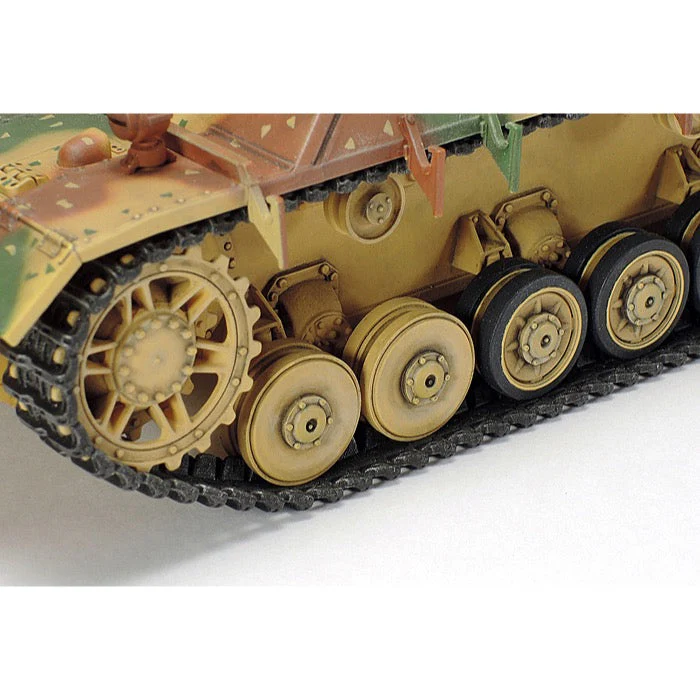 Tamiya 35340 1/35 German Jagdpanzer IV/70 (V) Lang - Image 8