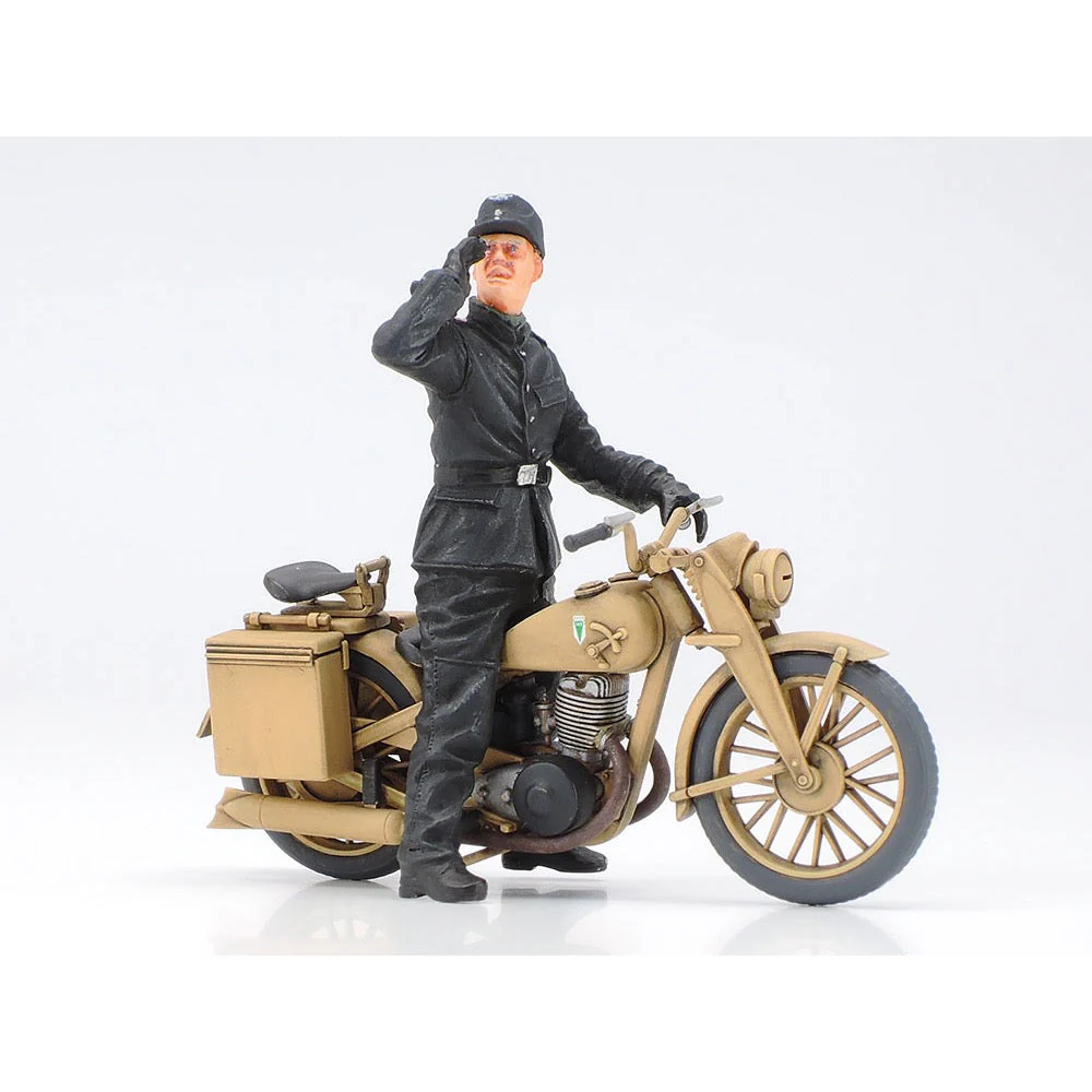 Tamiya 35252 1/35 German King Tiger Ardennes Front - Image 9
