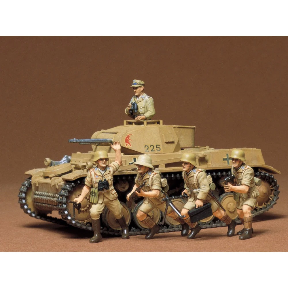 Tamiya 35009 1/35 German Panzer Mk. II Ausf. F/G Combat Crew - Image 2
