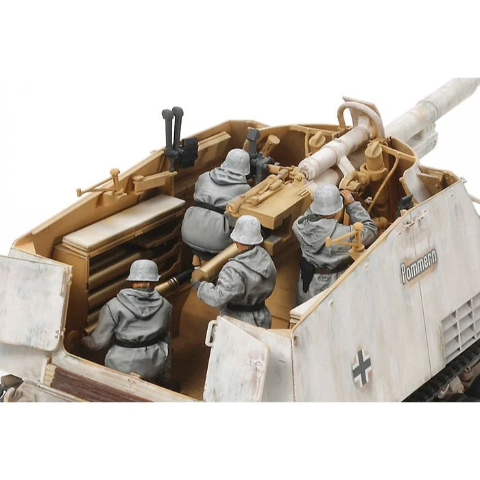 Tamiya 35335 1/35 German Self Propelled Heavy Anti Tank Gun Nashorn - Image 5