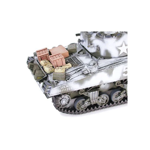Tamiya 35251 1/35 M4A3 Sherman 105mm Howitzer - Image 6