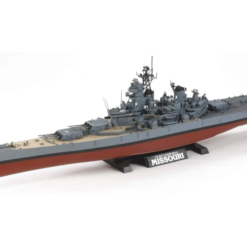 Tamiya 78029 1/350 US Battleship BB-63 Missouri Circa 1991 - Image 3