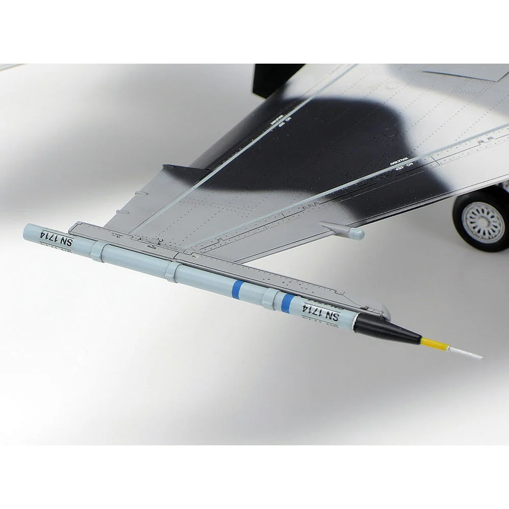 Tamiya 61106 1/48 F-16C/N Aggressor - Image 6