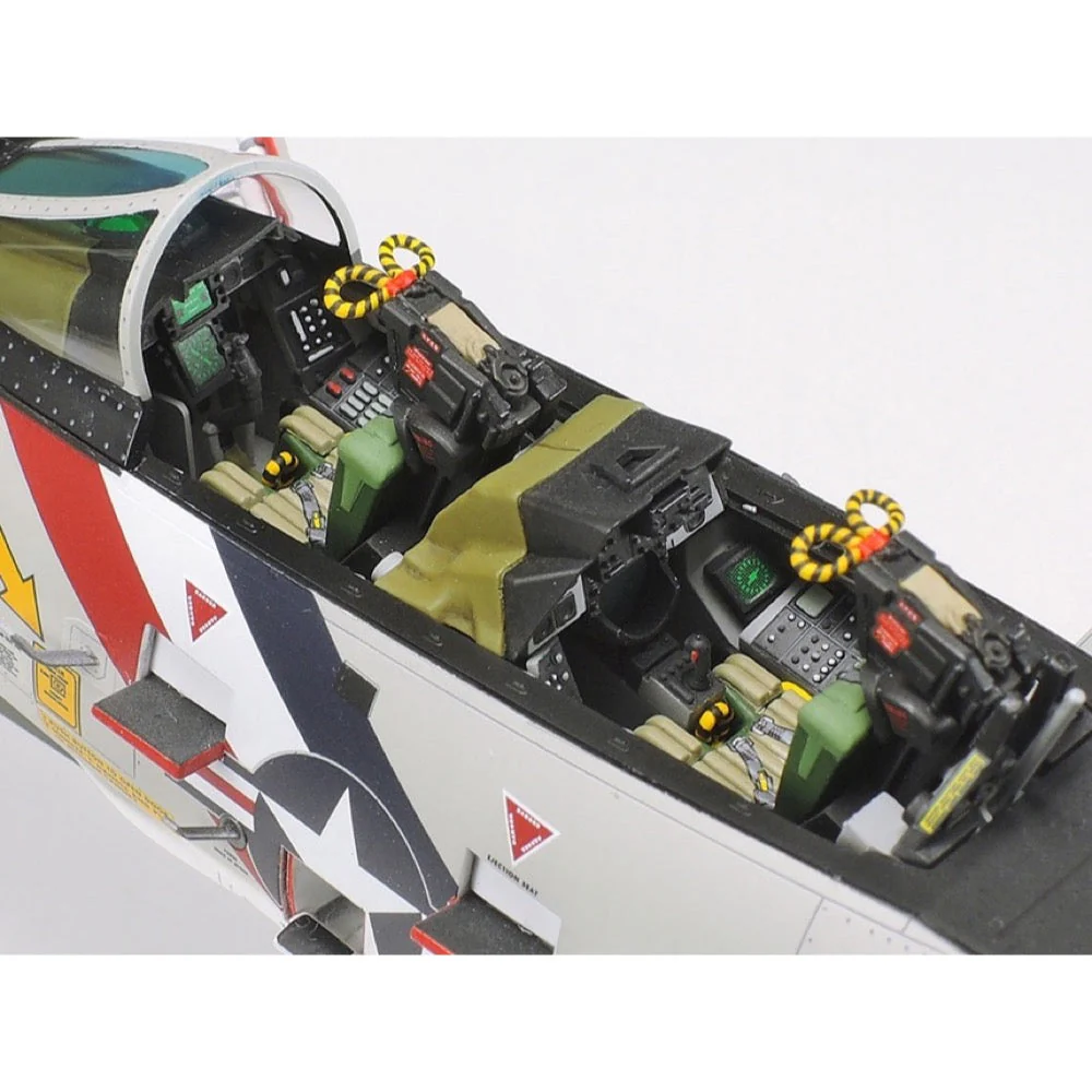 Tamiya 61114 1/48 Grumman F-14A Tomcat - Image 12