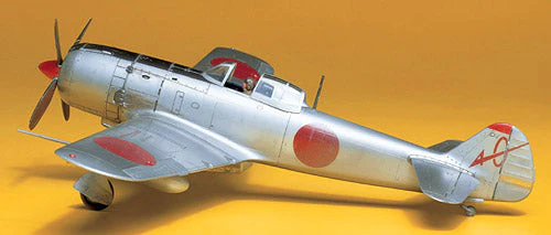 Tamiya 61013 1/48 Hayate Frank Ki-84 - Image 2