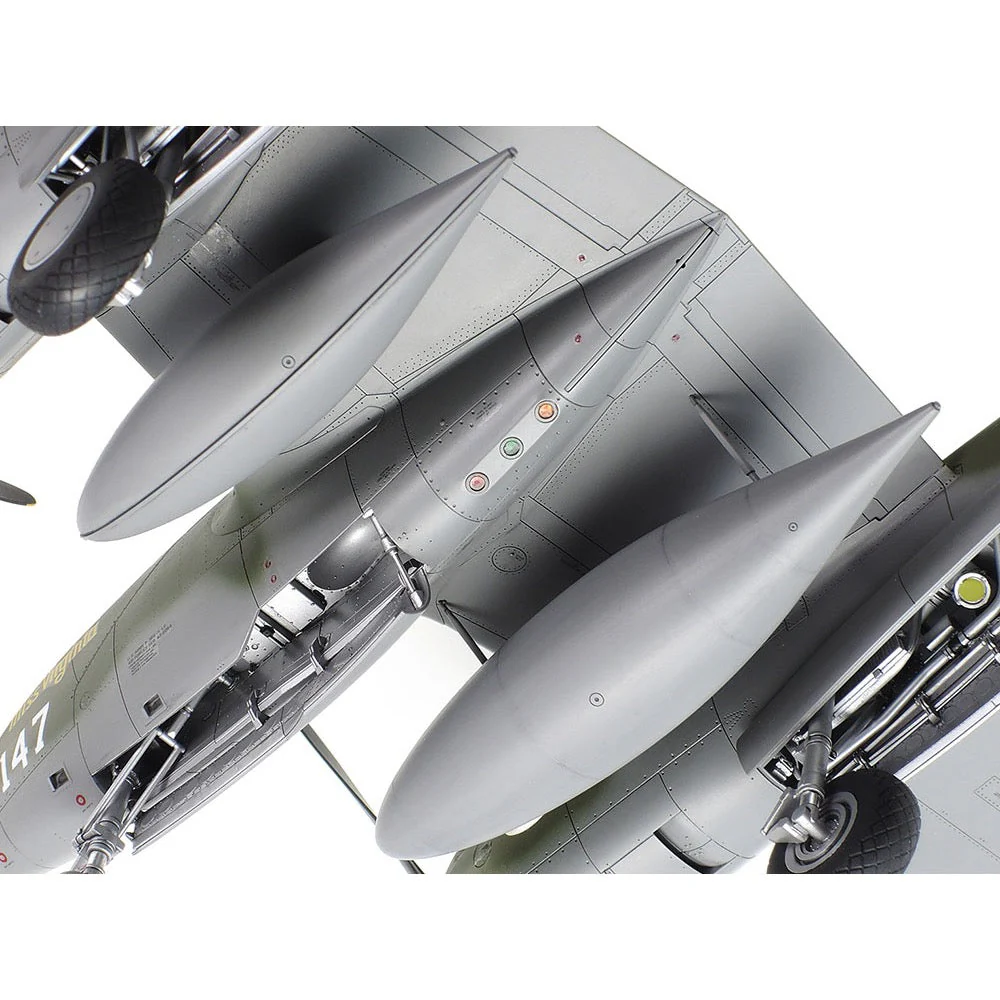 Tamiya 61120 1/48 Lockheed P-38 F/G Lightning - Image 8
