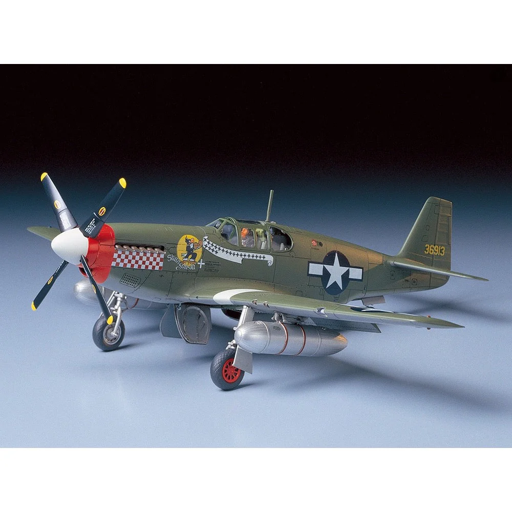 Tamiya 61042 1/48 North American P-51B Mustang - Image 2