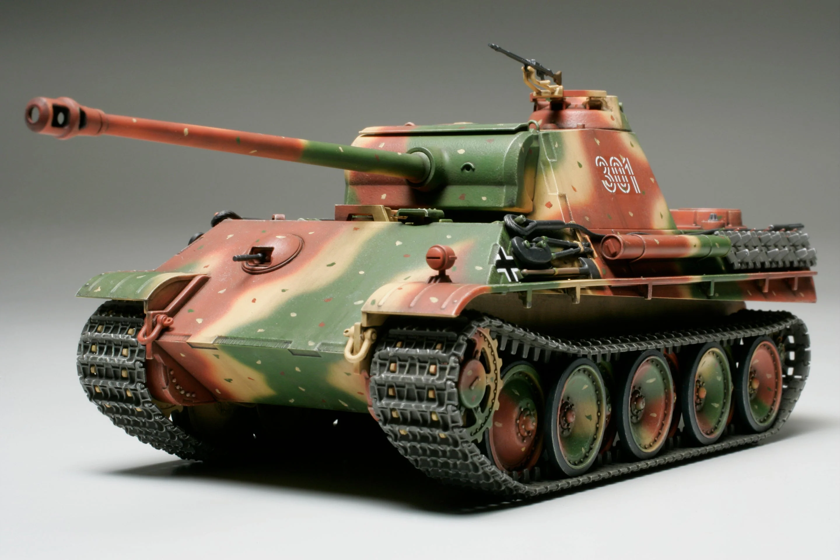 Tamiya 32520 1/48 Panther AUSF G