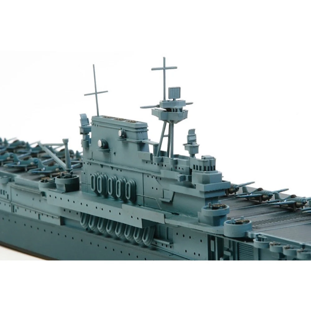 Tamiya 31712 1/700 USS Yorktown Aircraft Carrier - Image 6