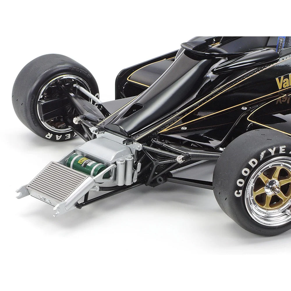 Tamiya 12037 1/12 Lotus Type 78 with Photo Etched Parts - Image 15
