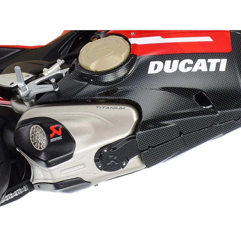 Tamiya 14140 1/12 Ducati Panigale V4 Superleggera - Image 10