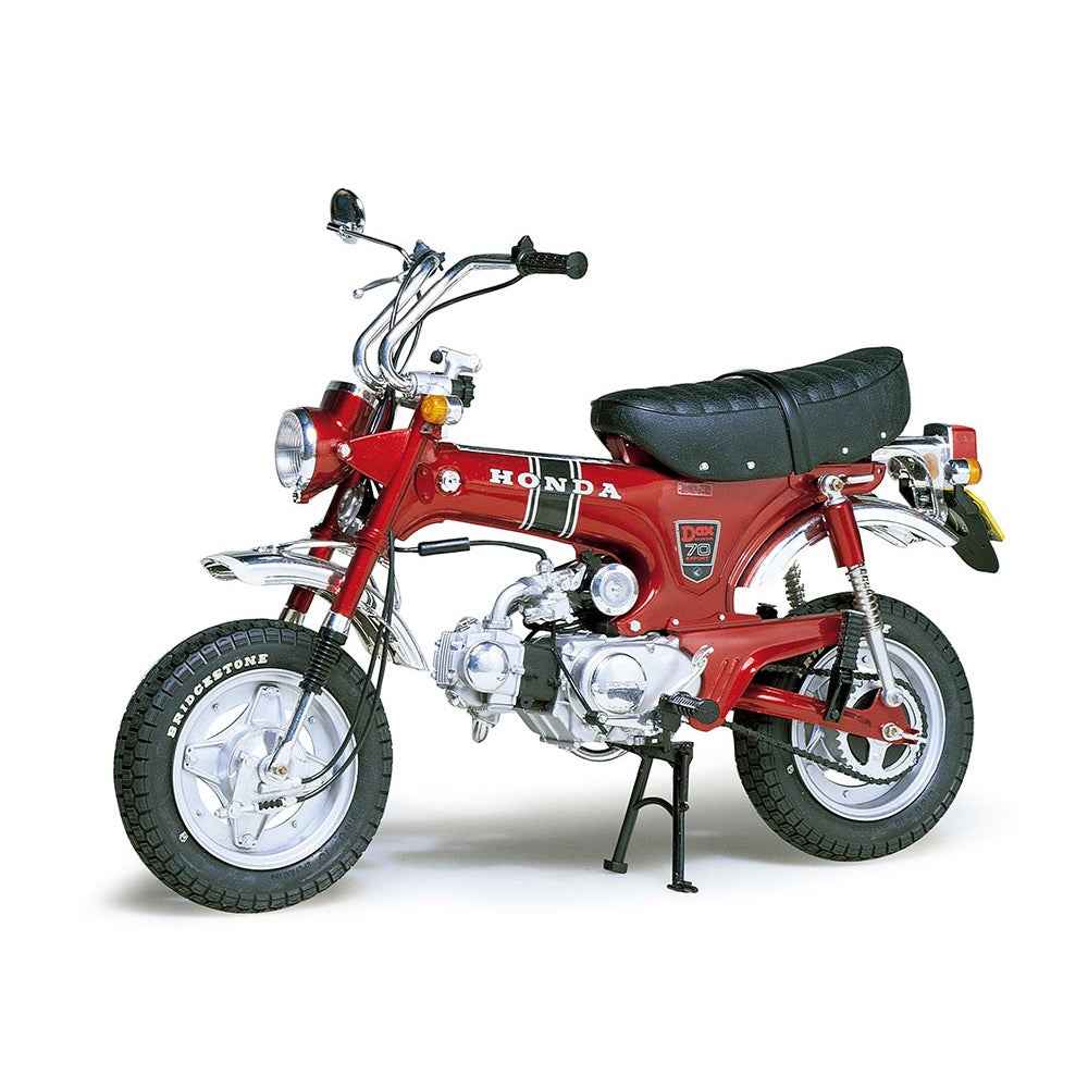 Tamiya 16002 1/6 Dax Honda ST70 - Image 2