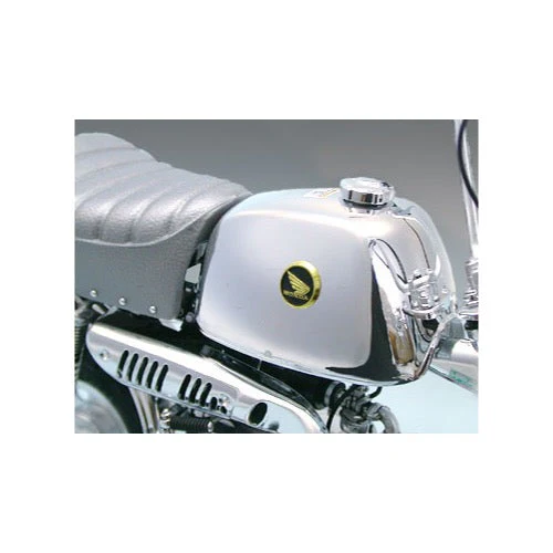 Tamiya 16031 1/6 Honda Gorilla Spring Collection - Image 5