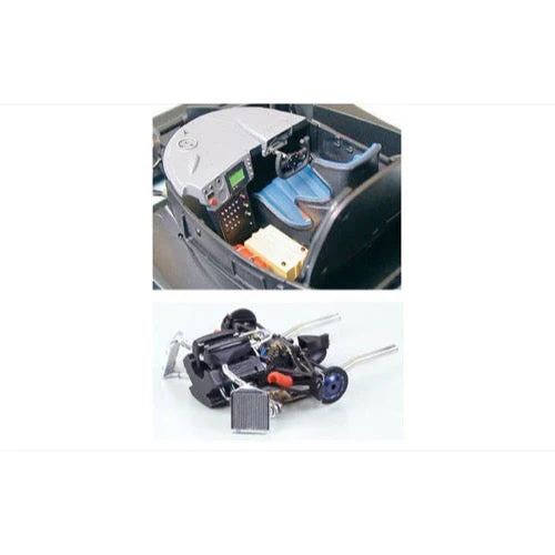 Tamiya 24222 1/24 Toyota GT-One TS020 - Image 7