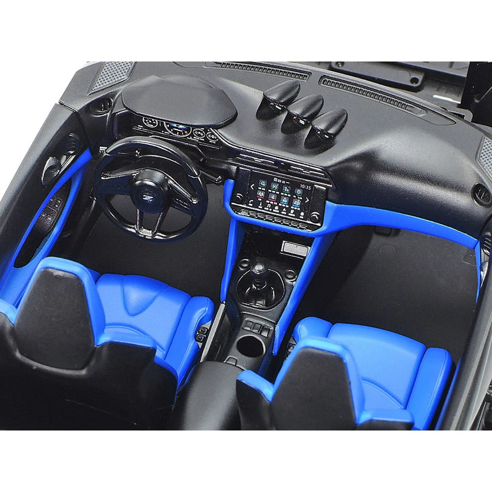 Tamiya 24363 1/24 Nissan Fairlady Z (RZ34) - Image 9