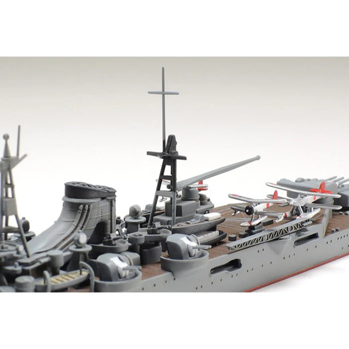 Tamiya 31359 1/700 Japanese Light Cruiser Mogami - Image 4