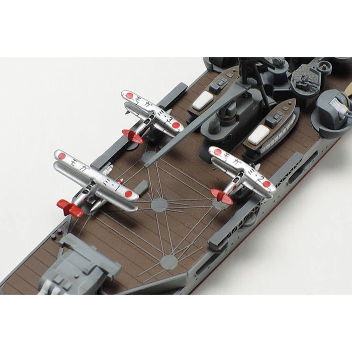 Tamiya 31359 1/700 Japanese Light Cruiser Mogami - Image 5
