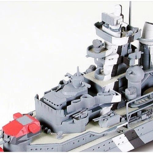 Tamiya 31805 1/700 Prinz Eugen German Heavy Cruiser - Image 8