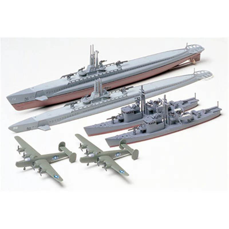 Tamiya 31903 1/700 Waterline US Gato Class and Japanese Submarine Chaser No.13 - Image 2