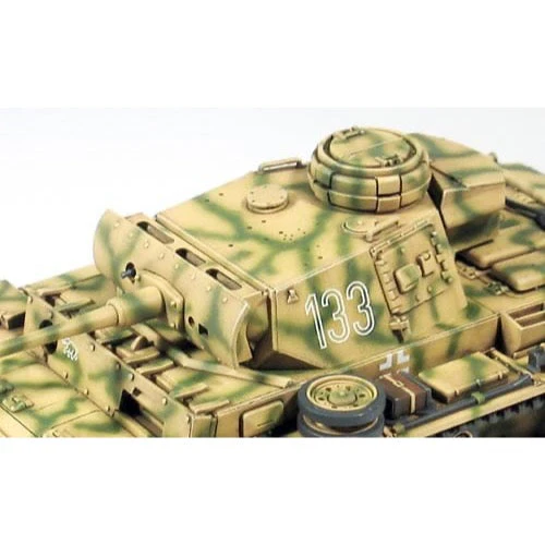 Tamiya 32524 1/48 German Panzer III Ausf.L Plastic Model Kit - Image 3