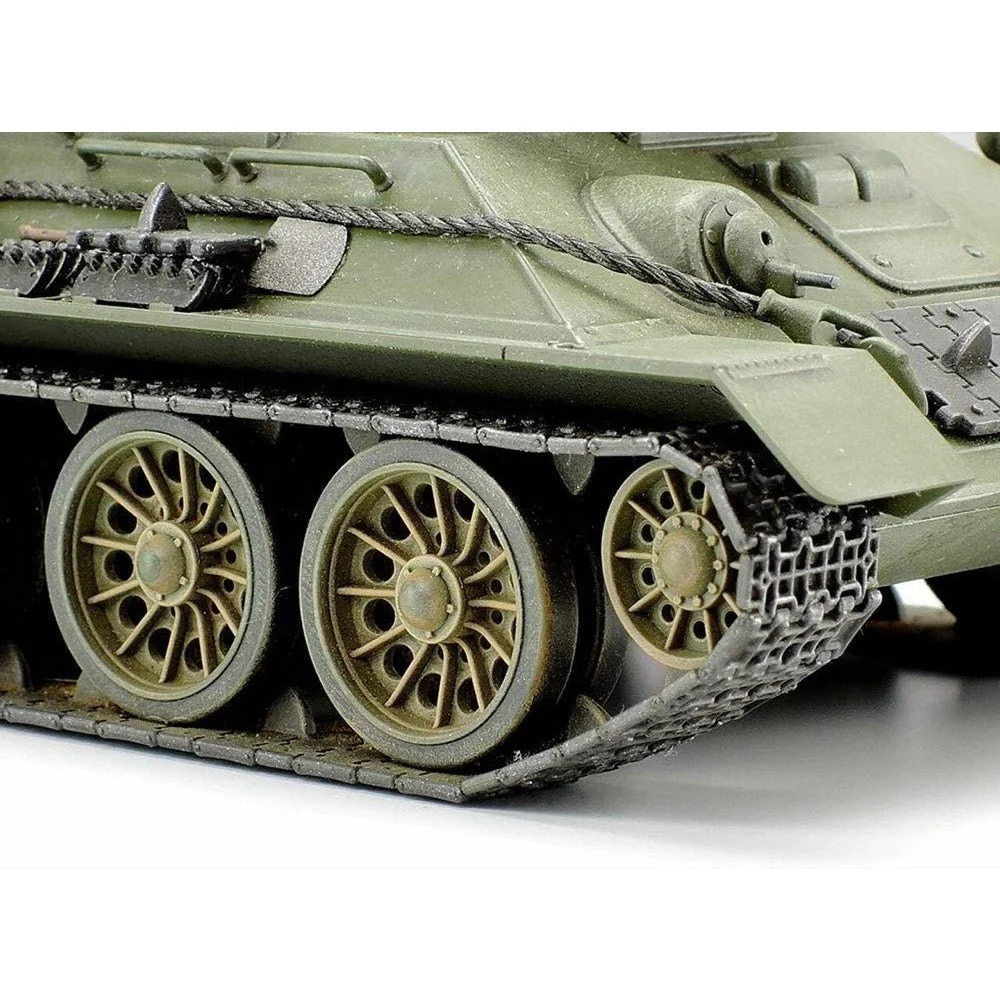 Tamiya 32599 1/48 Russian Medium Tank T-34-85 - Image 8