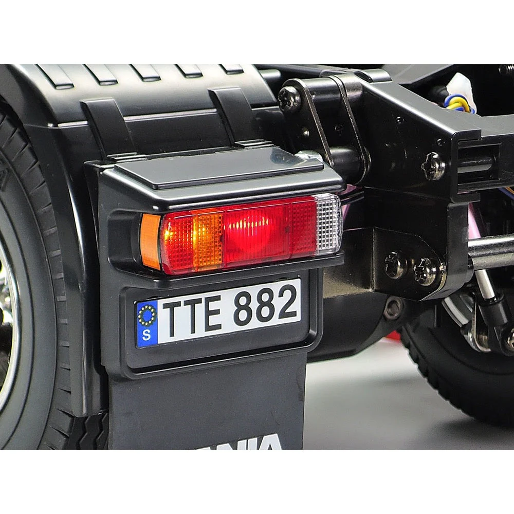 Tamiya 56364 Scania R470 1/14 Radio Controlled Truck Kit (Silver Edition) - Image 10