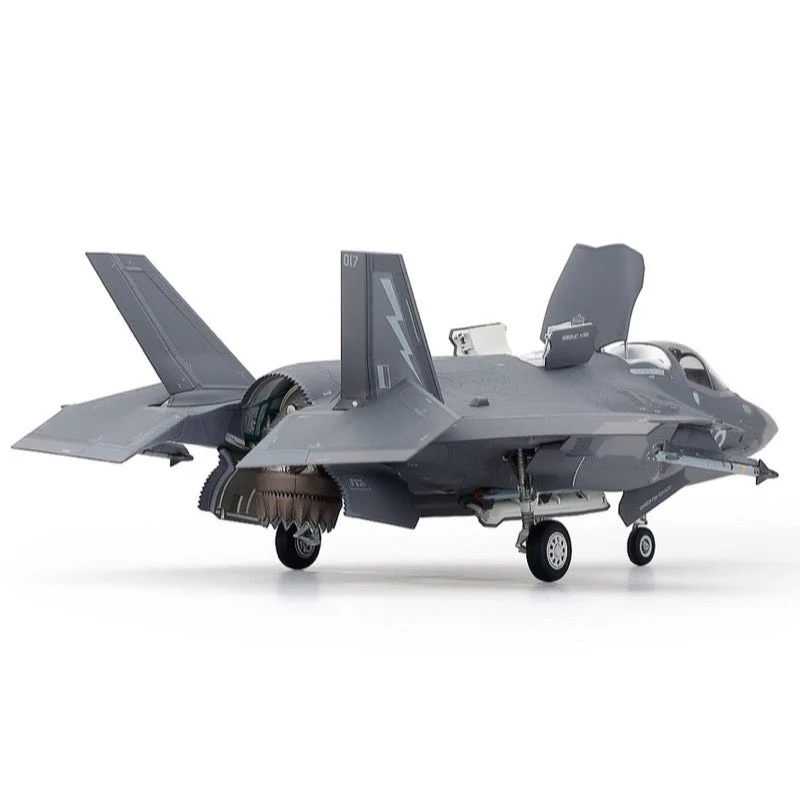 Tamiya 60793 1/72 Lockheed Martin F-35B Lightning II - Image 13