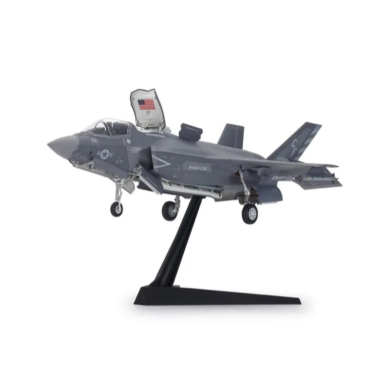 Tamiya 60793 1/72 Lockheed Martin F-35B Lightning II - Image 3