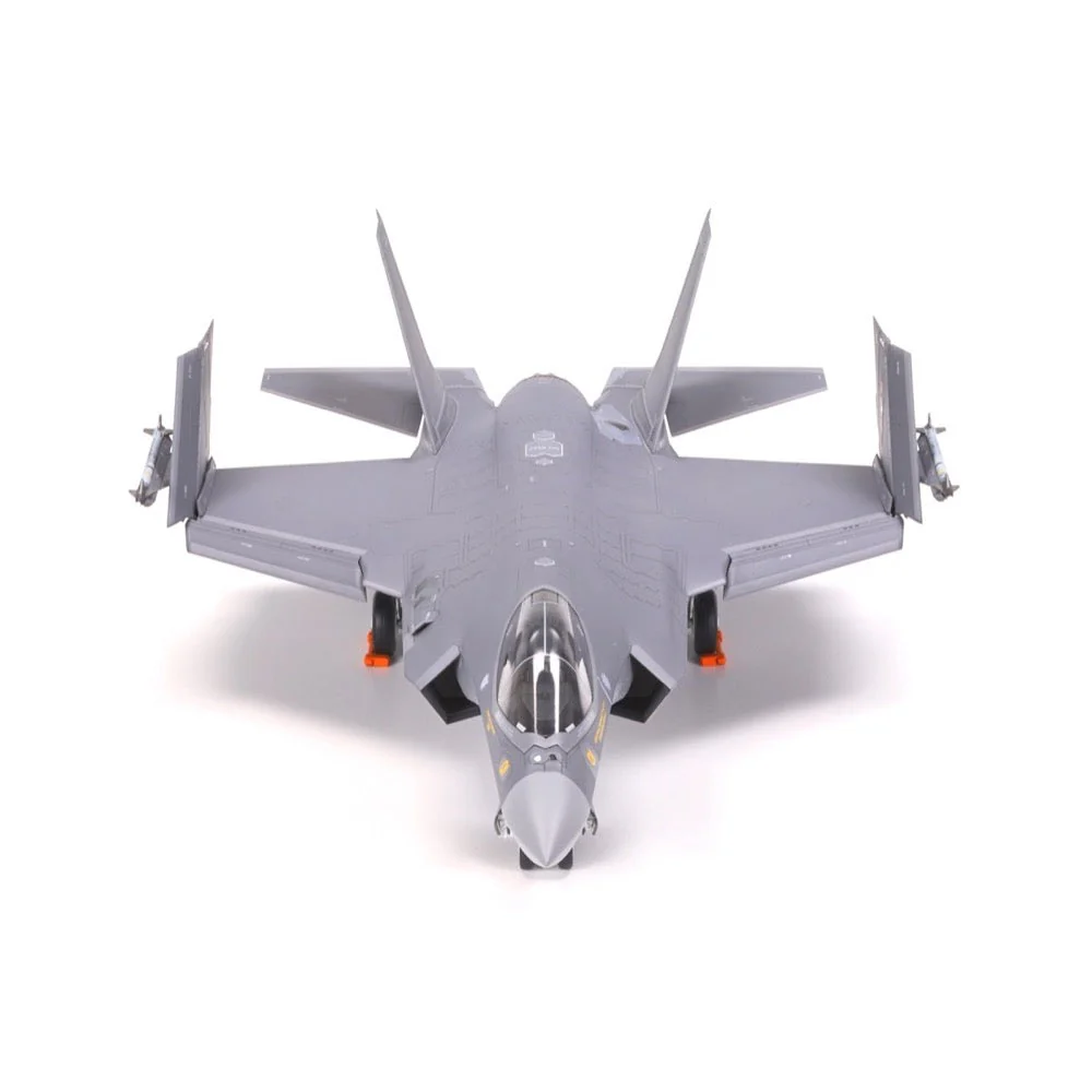 Tamiya 60794 1/72 Lockheed Martin F-35C Lightning II - Image 5
