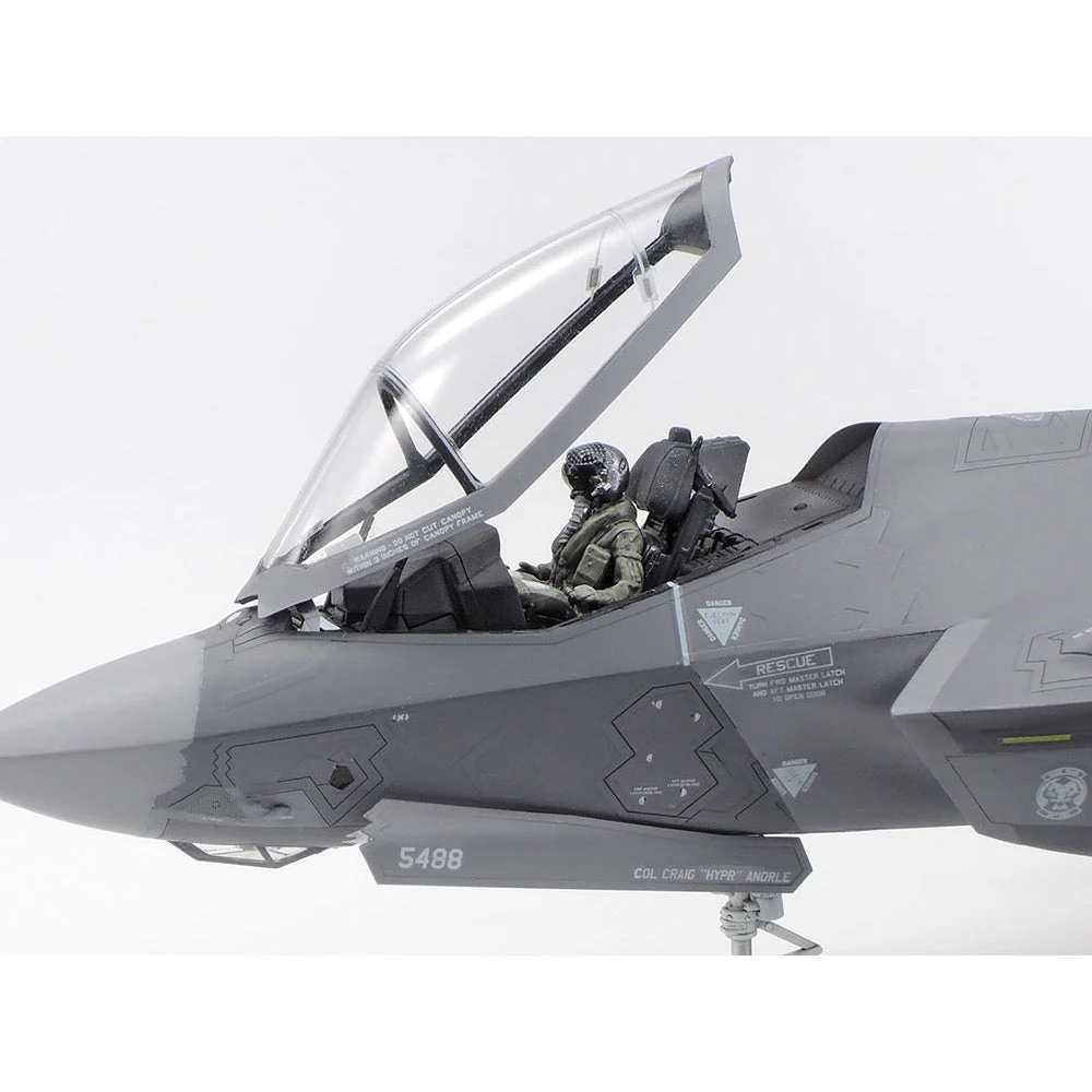 Tamiya 60792 1/72 Lockheed Martin F-35A Lightning II - Image 7